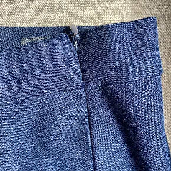 Banana Republic Navy Devon Pants Size 2 - Picture 6 of 10